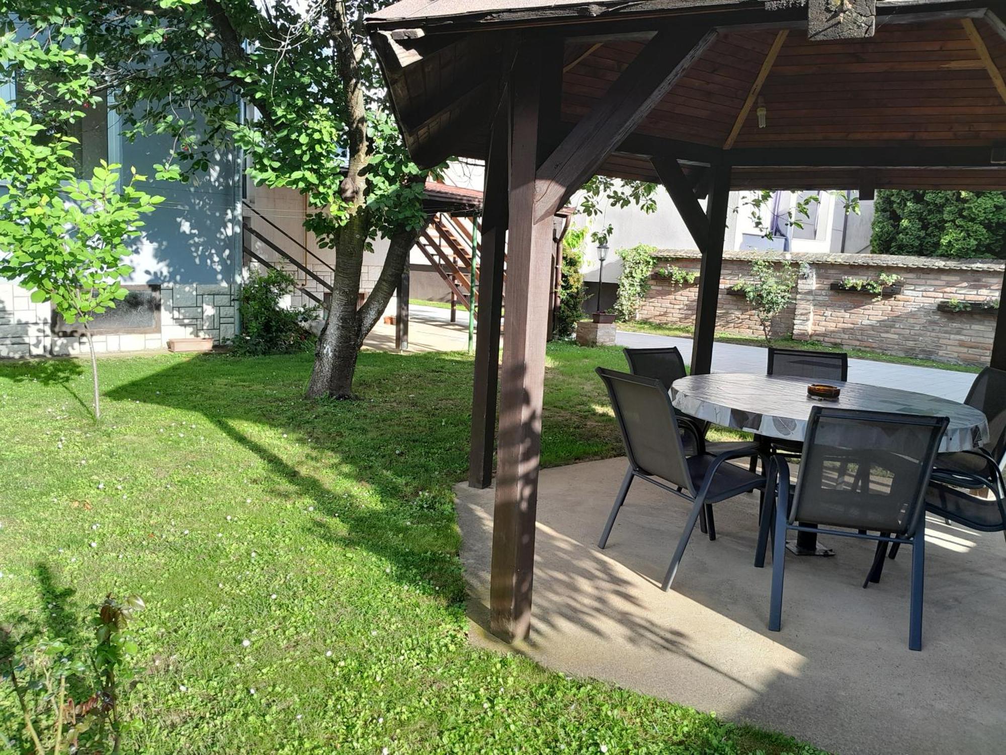 Apartman Kod Dide I Bake Vukovar Dış mekan fotoğraf